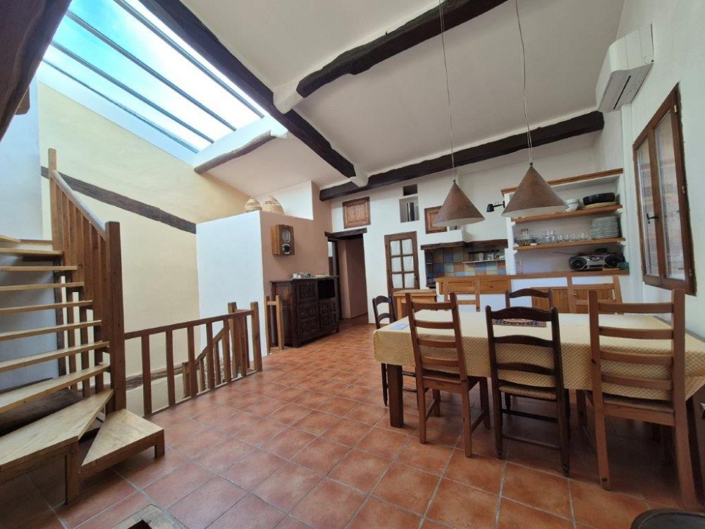 Maison Saint-Saturnin-lès-Apt (84490)