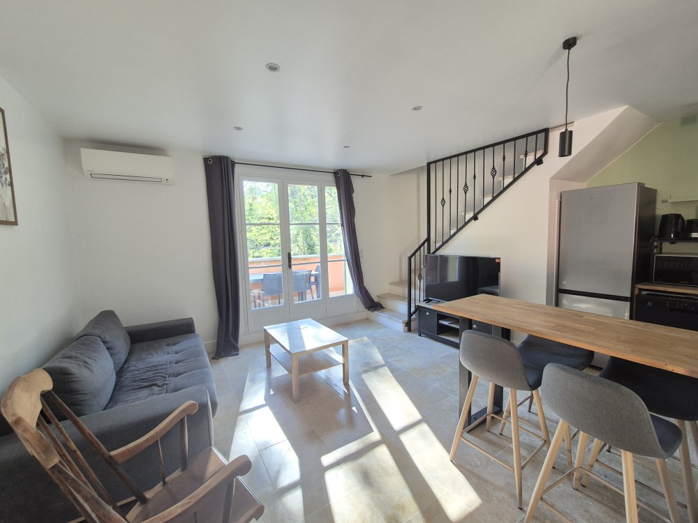 Appartement T3 Roussillon (84220)